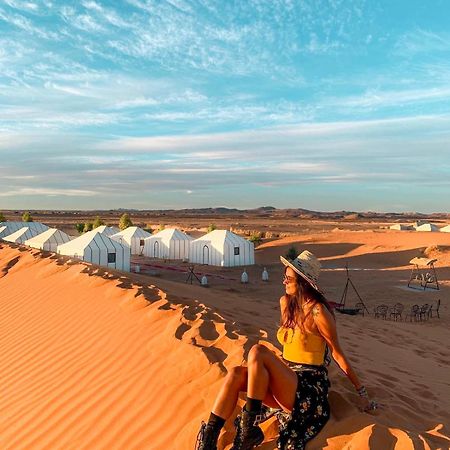 Sahara Vibes Luxury Camp Villa Мерцуга Екстериор снимка