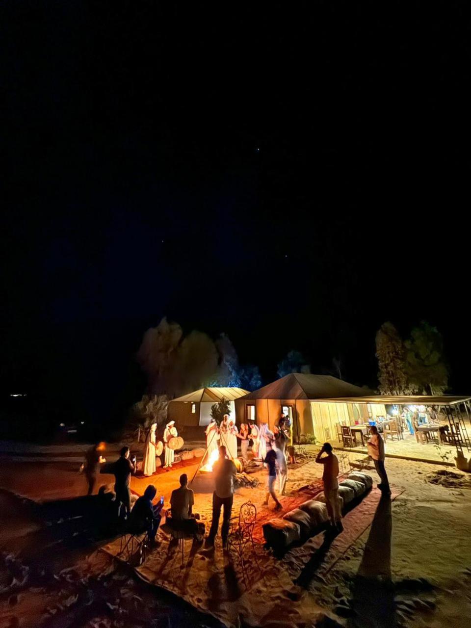 Sahara Vibes Luxury Camp Villa Мерцуга Екстериор снимка