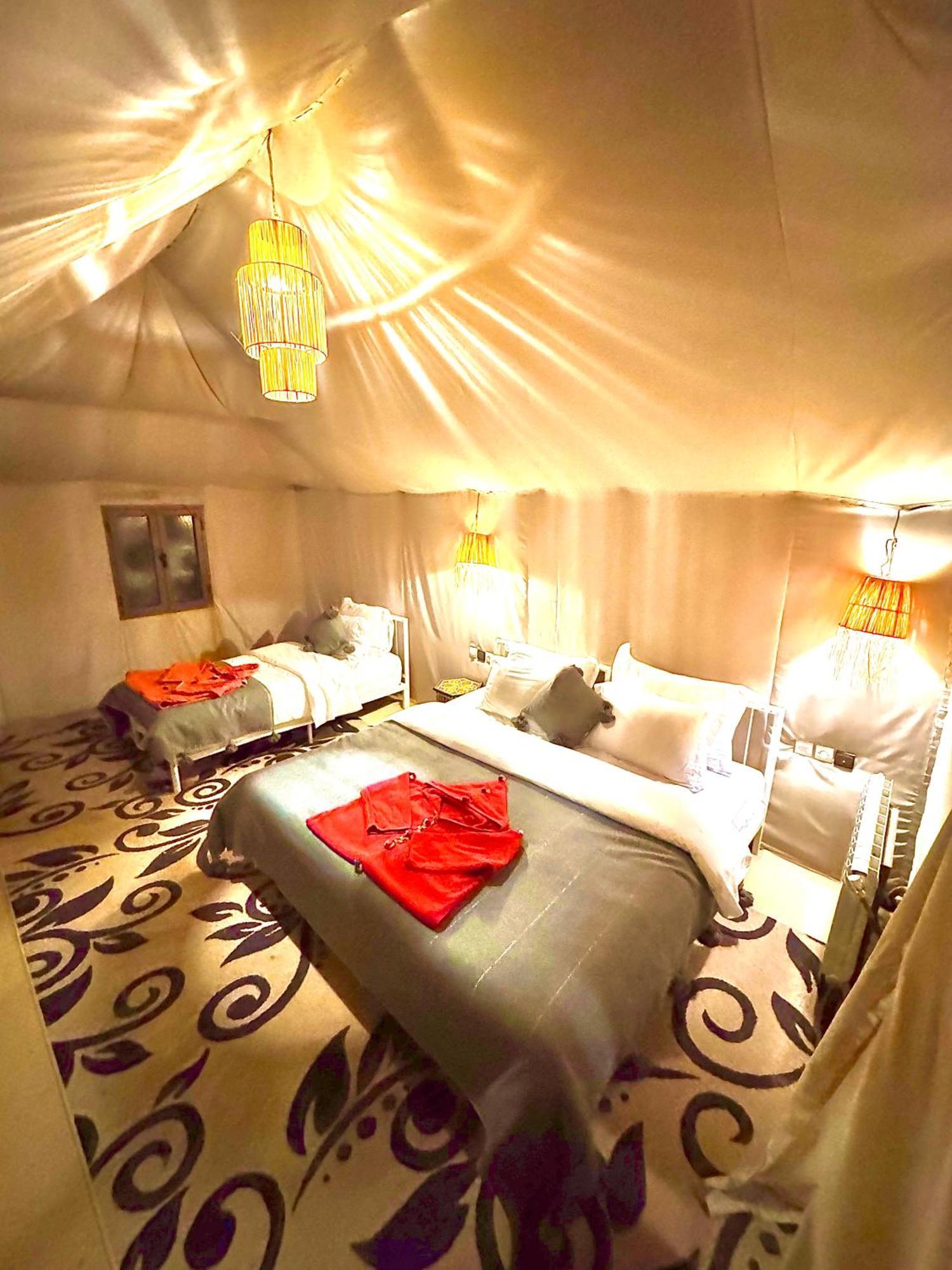 Sahara Vibes Luxury Camp Villa Мерцуга Екстериор снимка
